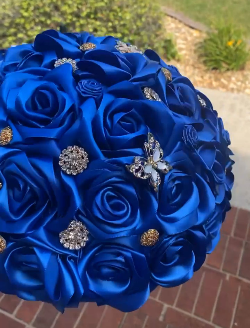 Quinceañera Blue Butterfly Ramo